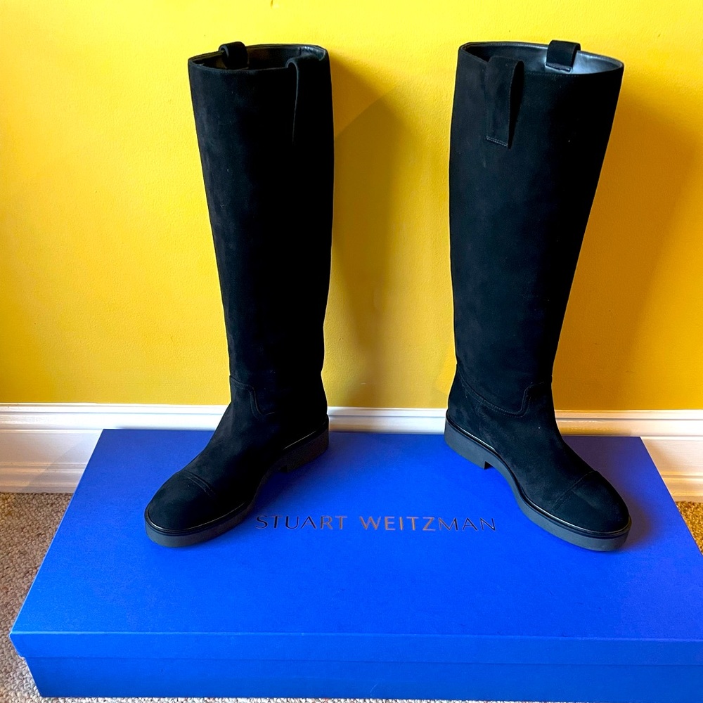 Stewart Weitzman Suede Henley Black boots.